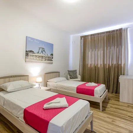 Apartament Lux Sea Front Penthouse With Breathtaking Views In St Pauls By 360 Estates