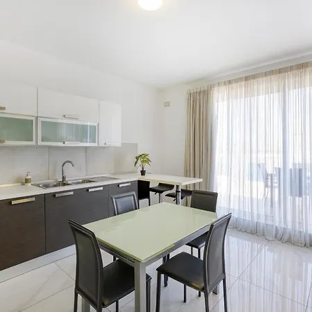 Lux Sea Front Penthouse With Breathtaking Views In St Pauls By 360 Estates * Сент-Полс-Бей