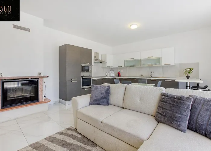 Appartamento Lux Sea Front Penthouse With Breathtaking Views In St Pauls By 360 Estates *